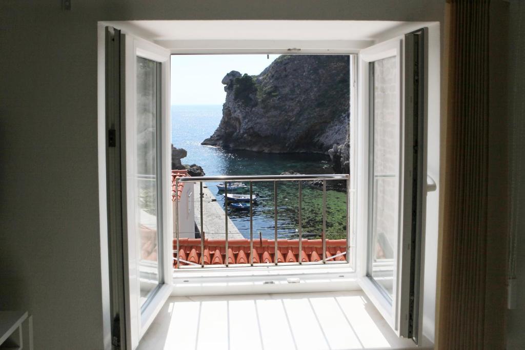 Miro * Dubrovnik